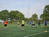 Training eerste selectie S.K.N.W.K. van donderdag 1 mei 2025 (38/80)
